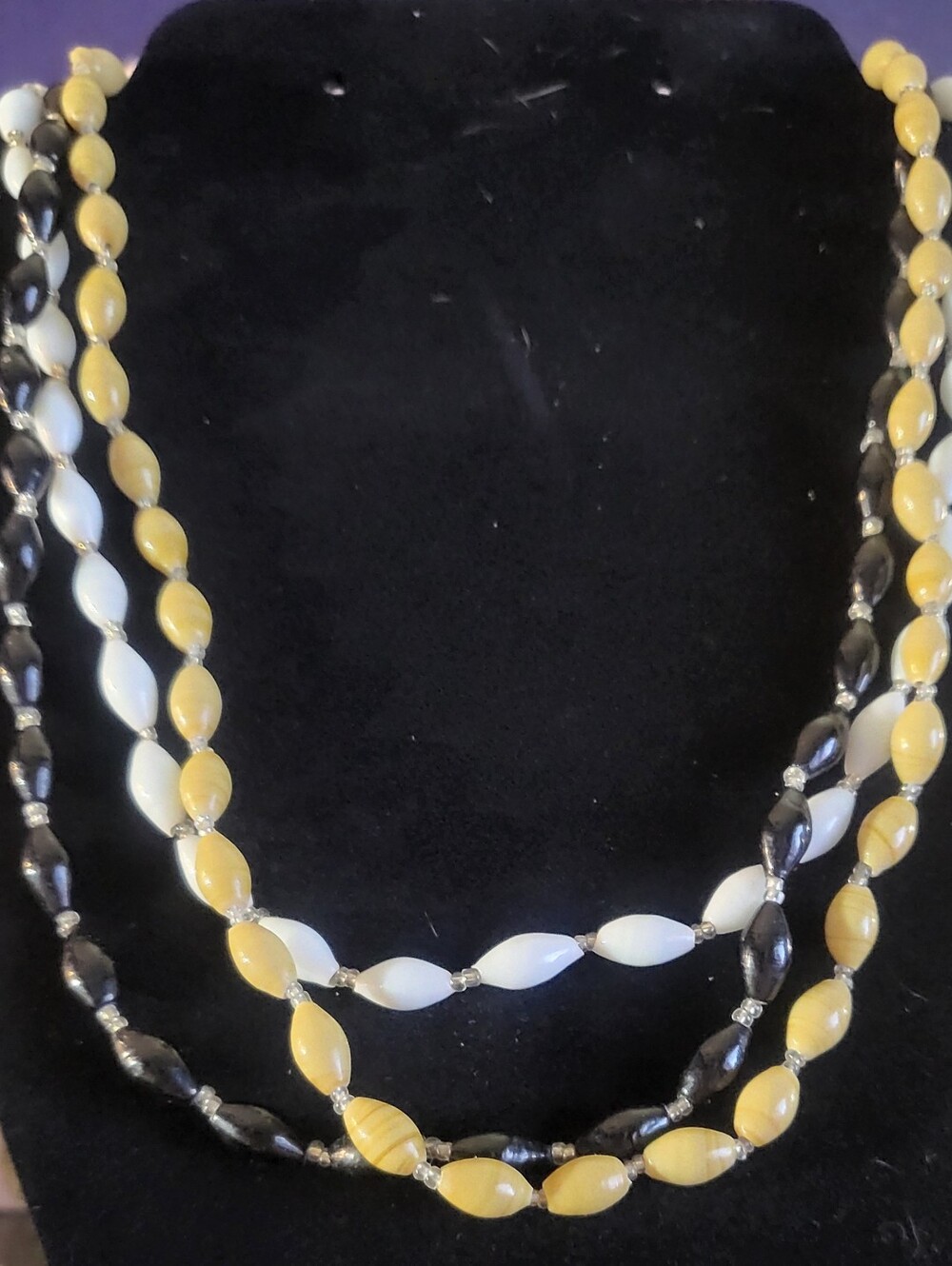 20" VTG India Glass Necklaces Black, White, Tan Swirl Slag Glass Rice Beads Set